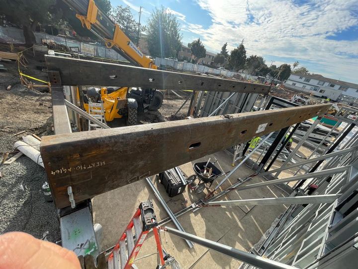 Mobile welding support for beams, frames, and construction steel.